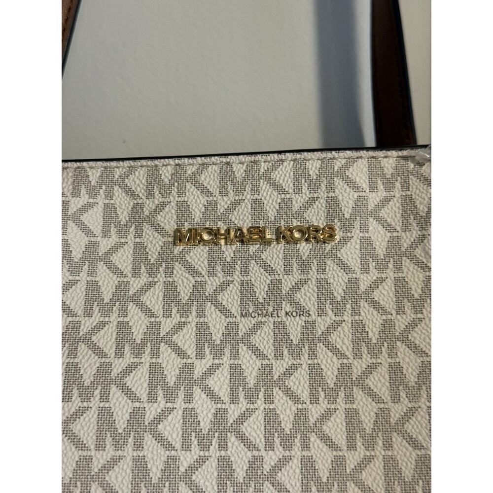 MICHAEL KORS CHARLOTTE LG 3 IN 1 TOTE SHOULDER BAG + CLUTCH MK VANILLA/BROWN - Picture 8 of 13